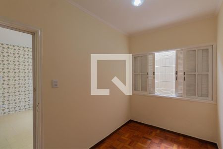 Quarto 2 de casa para alugar com 2 quartos, 152m² em Vila Granada, São Paulo