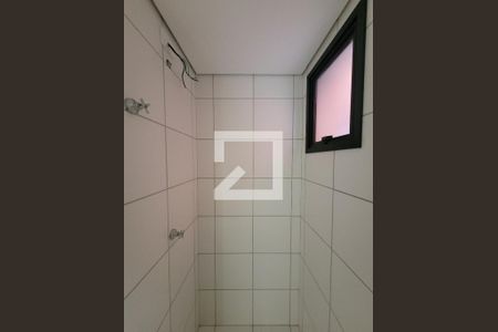 Banheiro de apartamento à venda com 2 quartos, 70m² em Parque Brasília, Campinas