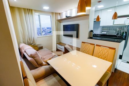 Apartamento para alugar com 40m², 2 quartos e sem vaga Apartamento para alugar com 40m², 2 quartos e sem vagaSala