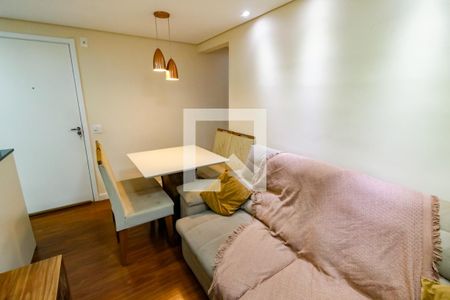 Apartamento para alugar com 40m², 2 quartos e sem vaga Apartamento para alugar com 40m², 2 quartos e sem vagaSala