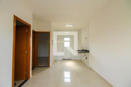 Sala/Cozinha de apartamento para alugar com 2 quartos, 55m² em Vila Carrão, São Paulo