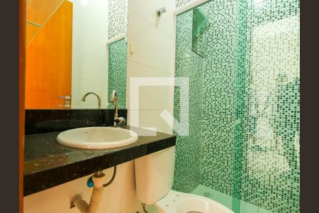 Apartamento à venda com 55m², 2 quartos e 1 vaga Apartamento à venda com 55m², 2 quartos e 1 vagaBanheiro