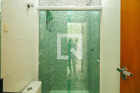 Apartamento à venda com 55m², 2 quartos e 1 vaga Apartamento à venda com 55m², 2 quartos e 1 vagaBanheiro