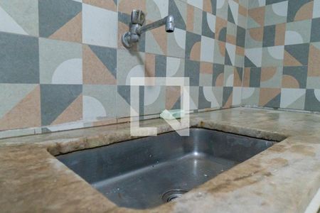 Apartamento para alugar com 94m², 2 quartos e sem vagaCozinha Detalhe