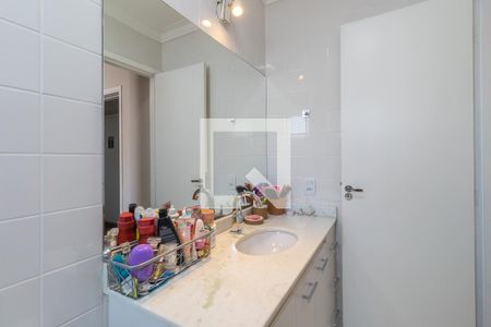 Casa de condomínio à venda com 87m², 3 quartos e 2 vagasBanheiro da suíte