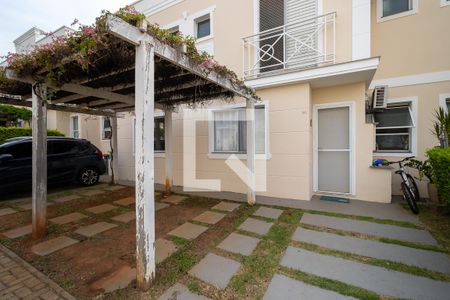 Casa de condomínio à venda com 87m², 3 quartos e 2 vagasFachada da casa