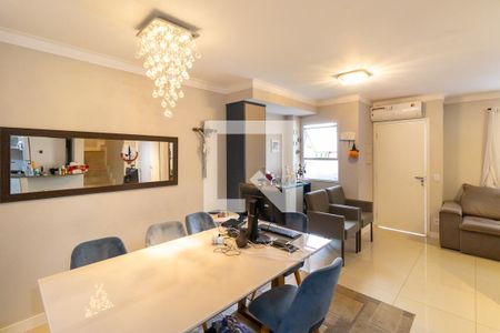 Sala de casa de condomínio à venda com 3 quartos, 87m² em Parque Imperador, Campinas