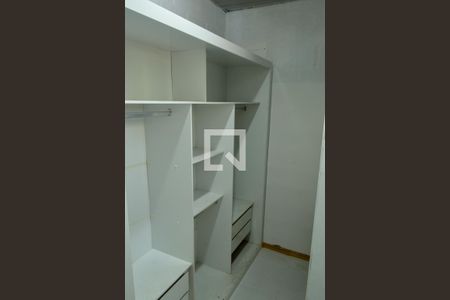 Casa para alugar com 180m², 3 quartos e 4 vagas Casa para alugar com 180m², 3 quartos e 4 vagasCloset da suíte