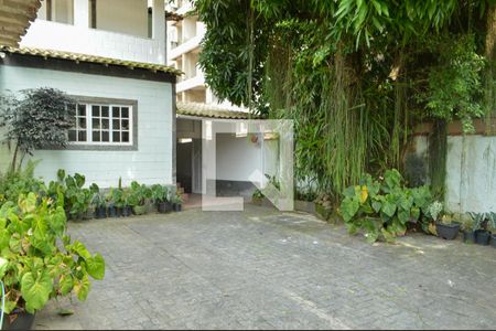 Casa para alugar com 180m², 3 quartos e 4 vagas Casa para alugar com 180m², 3 quartos e 4 vagasQuintal