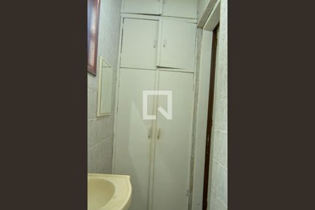 Casa para alugar com 180m², 3 quartos e 4 vagas Casa para alugar com 180m², 3 quartos e 4 vagasLavabo