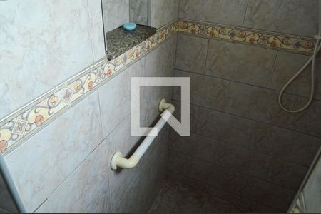 Casa para alugar com 180m², 3 quartos e 4 vagas Casa para alugar com 180m², 3 quartos e 4 vagasBanheiro da Suíte