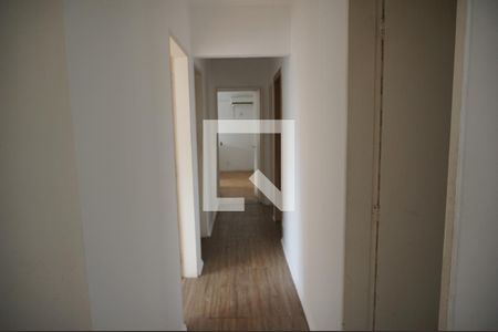 Corredor  de apartamento à venda com 3 quartos, 129m² em Centro, Novo Hamburgo