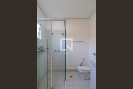 Casa de condomínio à venda com 400m², 3 quartos e 4 vagasBanheiro da Suíte 1