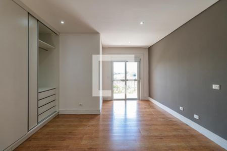 Casa de condomínio à venda com 400m², 3 quartos e 4 vagasSuíte 2