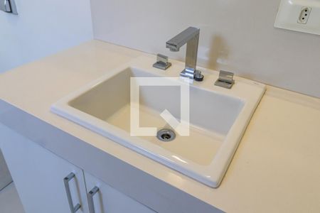 Casa de condomínio à venda com 400m², 3 quartos e 4 vagasBanheiro da Suíte 1