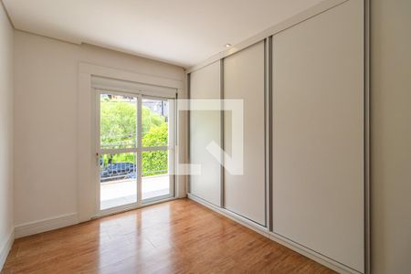 Casa de condomínio à venda com 400m², 3 quartos e 4 vagasSuíte 1