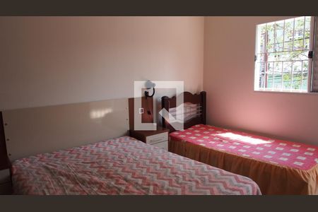 Casa à venda com 155m², 2 quartos e 4 vagasQuarto 2