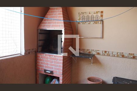 Casa à venda com 155m², 2 quartos e 4 vagasQuintal