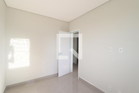Quarto 1 de apartamento para alugar com 3 quartos, 110m² em Jardim Botânico, Uberlândia