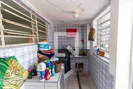 Casa à venda com 140m², 3 quartos e 1 vagaLavanderia