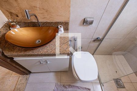 Casa à venda com 120m², 3 quartos e 1 vagaBanheiro