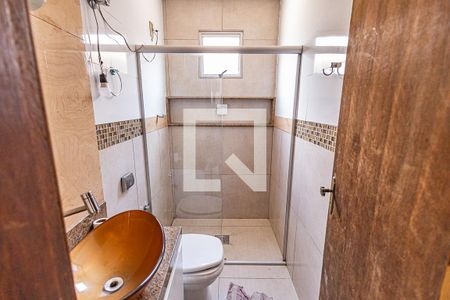 Casa à venda com 120m², 3 quartos e 1 vagaBanheiro