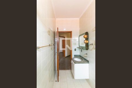 Casa à venda com 334m², 4 quartos e 2 vagasBanheiro