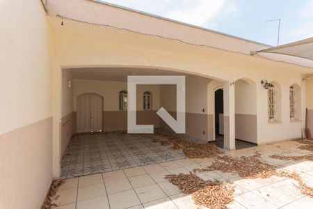 Casa à venda com 334m², 4 quartos e 2 vagasGaragem