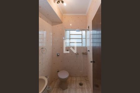 Casa à venda com 334m², 4 quartos e 2 vagasBanheiro de Serviço