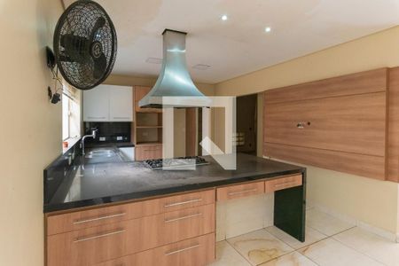 Casa à venda com 334m², 4 quartos e 2 vagasCozinha