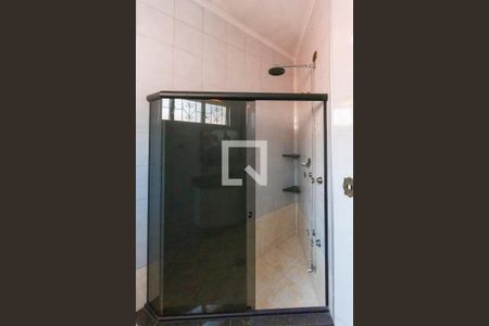 Casa à venda com 334m², 4 quartos e 2 vagasBanheiro da Suíte 2