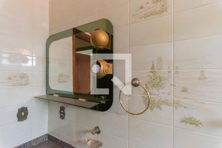 Casa à venda com 334m², 4 quartos e 2 vagasBanheiro