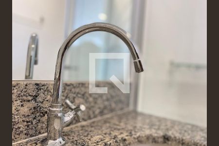 Apartamento para alugar com 36m², 1 quarto e sem vagaBanheiro - detalhe