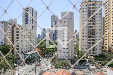 Apartamento para alugar com 76m², 2 quartos e 2 vagas Apartamento para alugar com 76m², 2 quartos e 2 vagasVista do Quarto
