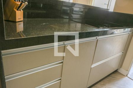 Apartamento para alugar com 76m², 2 quartos e 2 vagas Apartamento para alugar com 76m², 2 quartos e 2 vagasCozinha e Área de Serviço