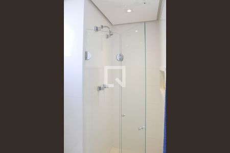 Apartamento para alugar com 76m², 2 quartos e 2 vagas Apartamento para alugar com 76m², 2 quartos e 2 vagasBanheiro da Suíte