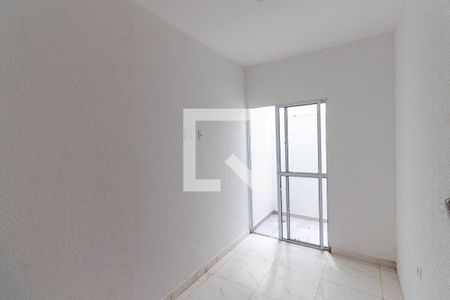 Quarto 1 de apartamento para alugar com 2 quartos, 42m² em Vila Nhocuné, São Paulo