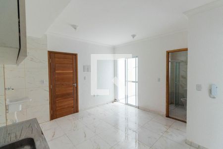 Sala/Cozinha de apartamento para alugar com 2 quartos, 42m² em Vila Nhocuné, São Paulo