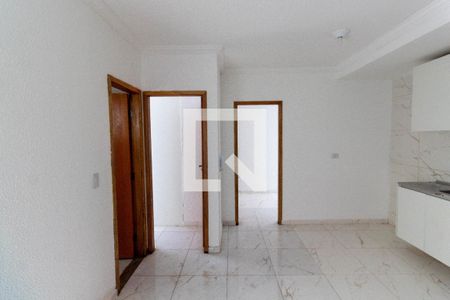 Sala/Cozinha de apartamento para alugar com 2 quartos, 42m² em Vila Nhocuné, São Paulo