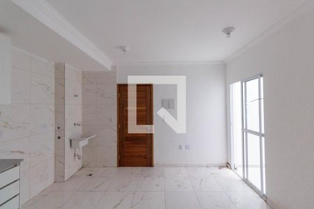 Sala/Cozinha de apartamento para alugar com 2 quartos, 42m² em Vila Nhocuné, São Paulo