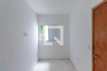 Quarto 1 de apartamento para alugar com 2 quartos, 40m² em Vila Nhocuné, São Paulo