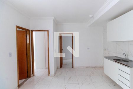 Sala/Cozinha de apartamento para alugar com 2 quartos, 40m² em Vila Nhocuné, São Paulo