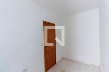 Quarto 1 de apartamento para alugar com 2 quartos, 40m² em Vila Nhocuné, São Paulo