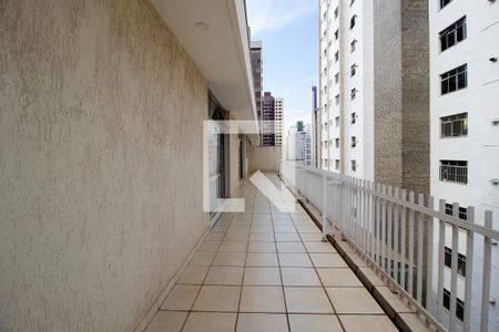 Apartamento à venda com 540m², 5 quartos e 6 vagas Apartamento à venda com 540m², 5 quartos e 6 vagasCobertura