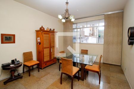 Apartamento à venda com 540m², 5 quartos e 6 vagas Apartamento à venda com 540m², 5 quartos e 6 vagasCopa