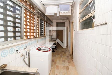 Apartamento à venda com 540m², 5 quartos e 6 vagas Apartamento à venda com 540m², 5 quartos e 6 vagasArea de Serviço