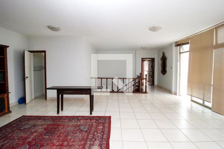 Apartamento à venda com 540m², 5 quartos e 6 vagas Apartamento à venda com 540m², 5 quartos e 6 vagasSala 2