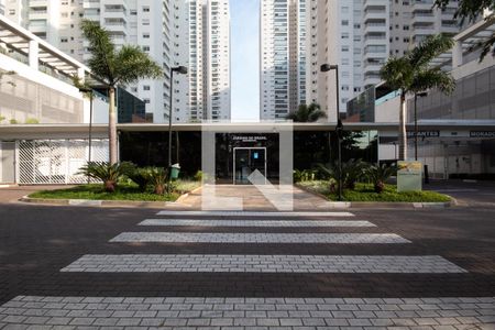 Apartamento para alugar com 76m², 2 quartos e 1 vaga Apartamento para alugar com 76m², 2 quartos e 1 vagaFachada
