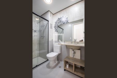 Apartamento para alugar com 76m², 2 quartos e 1 vaga Apartamento para alugar com 76m², 2 quartos e 1 vagaBanheiro da Suíte 2