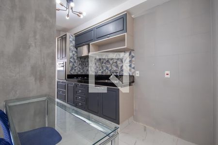Apartamento para alugar com 76m², 2 quartos e 1 vaga Apartamento para alugar com 76m², 2 quartos e 1 vagaCozinha